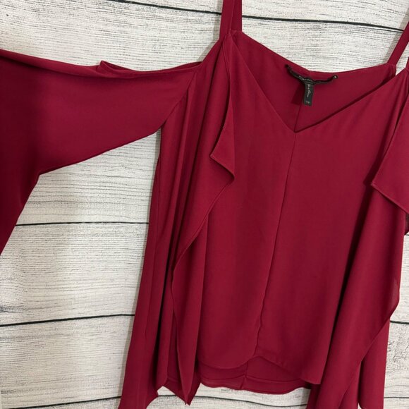 BCBGMaxazria Burgundy Cold Shoulder Top Size XS - Picture 2 of 3